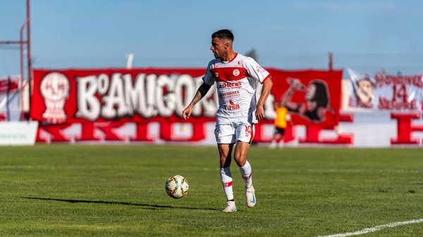 How Do UK Pet Owners Ensure Their Pets' Wellbeing During Holidays?