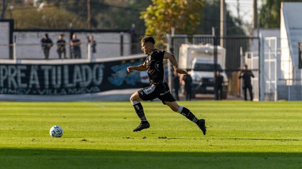 What are the challenges faced by UK real estate developers?